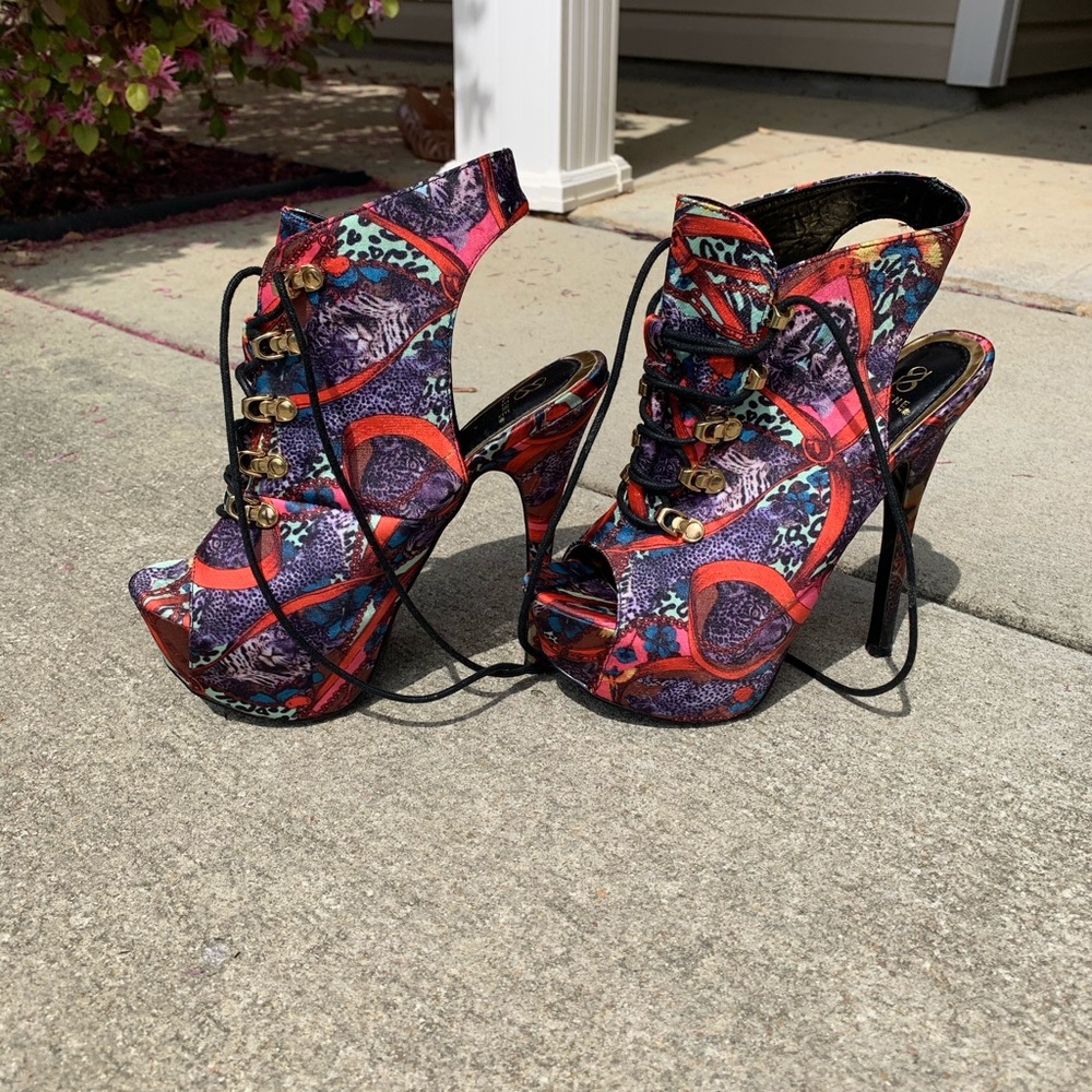 Scene Weaver Heels Sz 8.5 - Picture 4 of 5